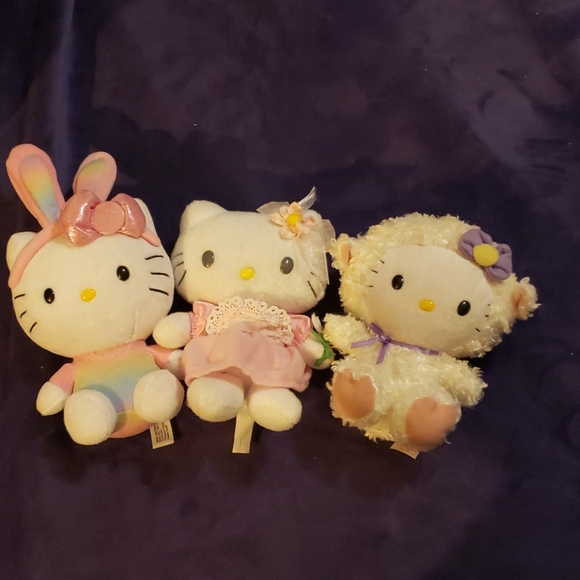 Sanrio Other - Springtime Hello Kitty trio